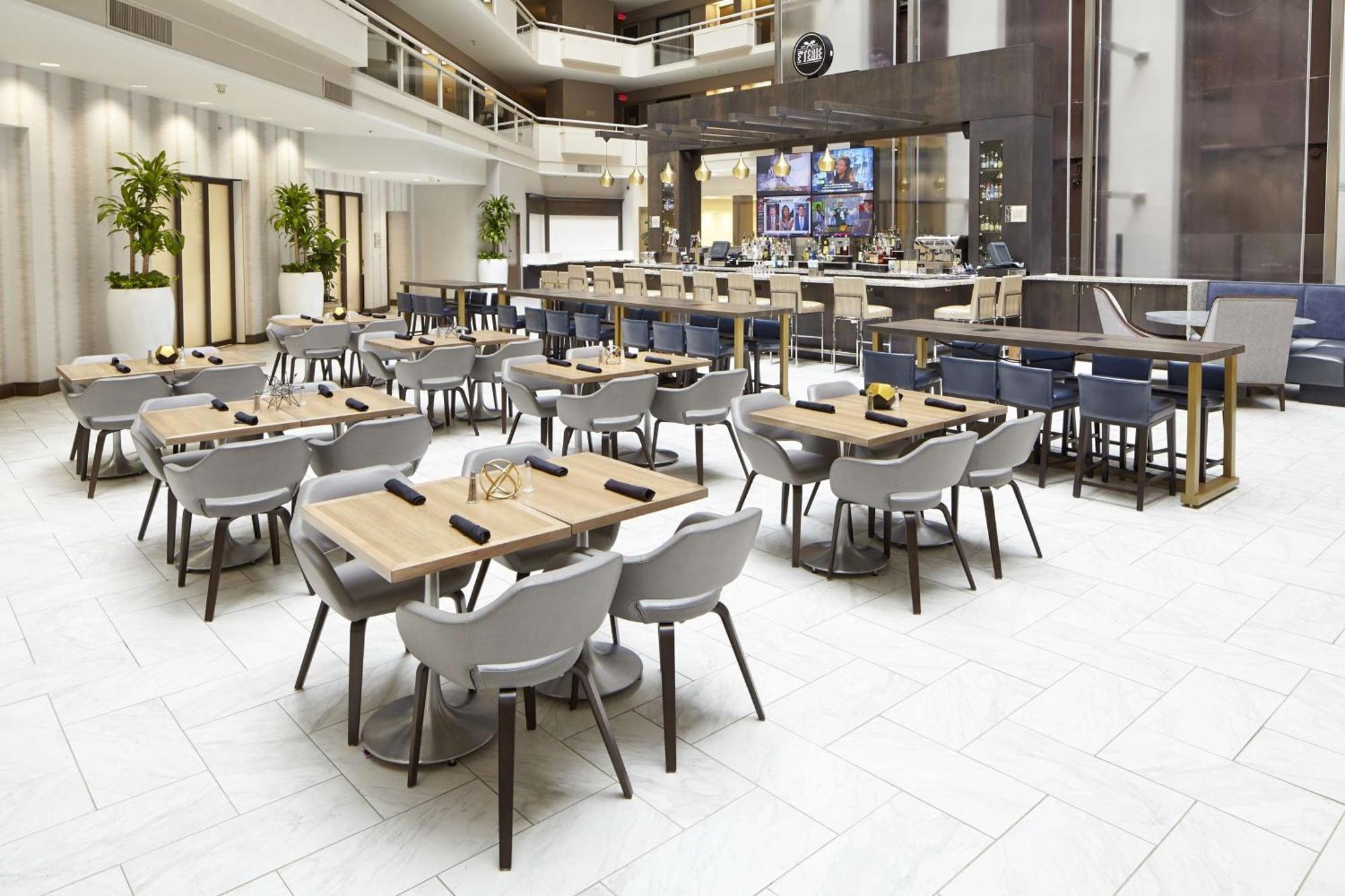 Embassy Suites By Hilton Atlanta Galleria Smyrna Dış mekan fotoğraf
