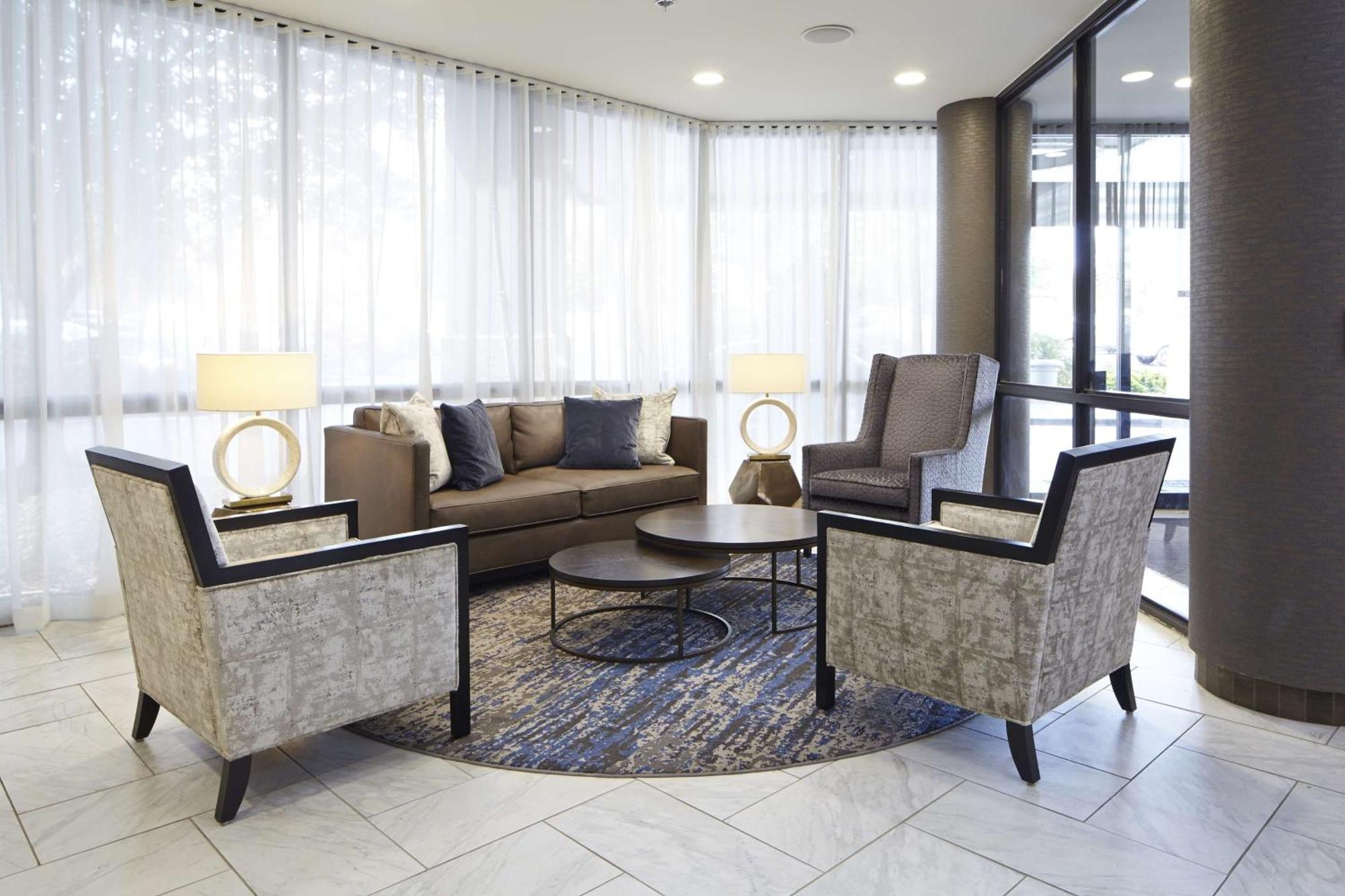 Embassy Suites By Hilton Atlanta Galleria Smyrna Dış mekan fotoğraf