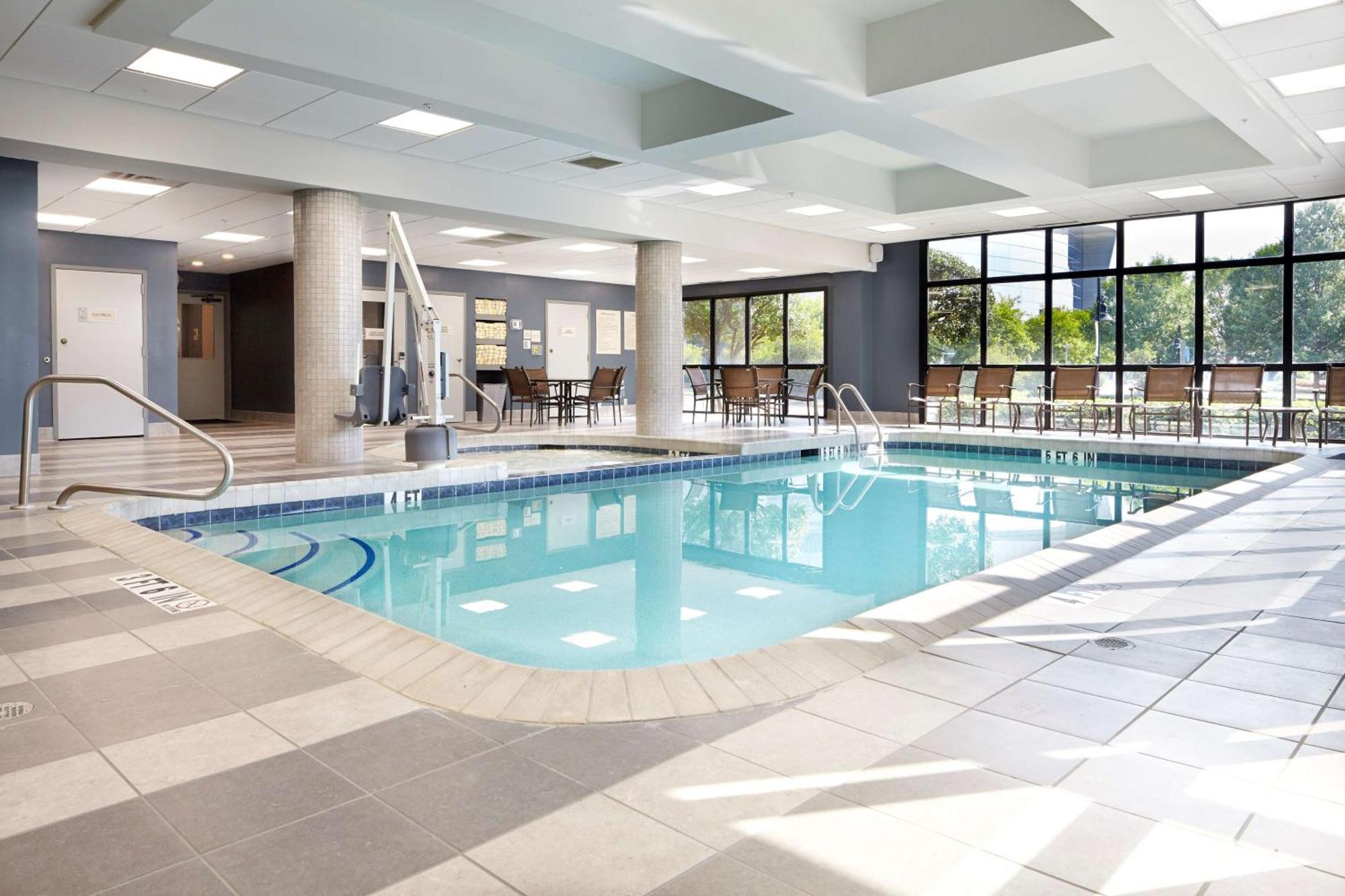 Embassy Suites By Hilton Atlanta Galleria Smyrna Dış mekan fotoğraf