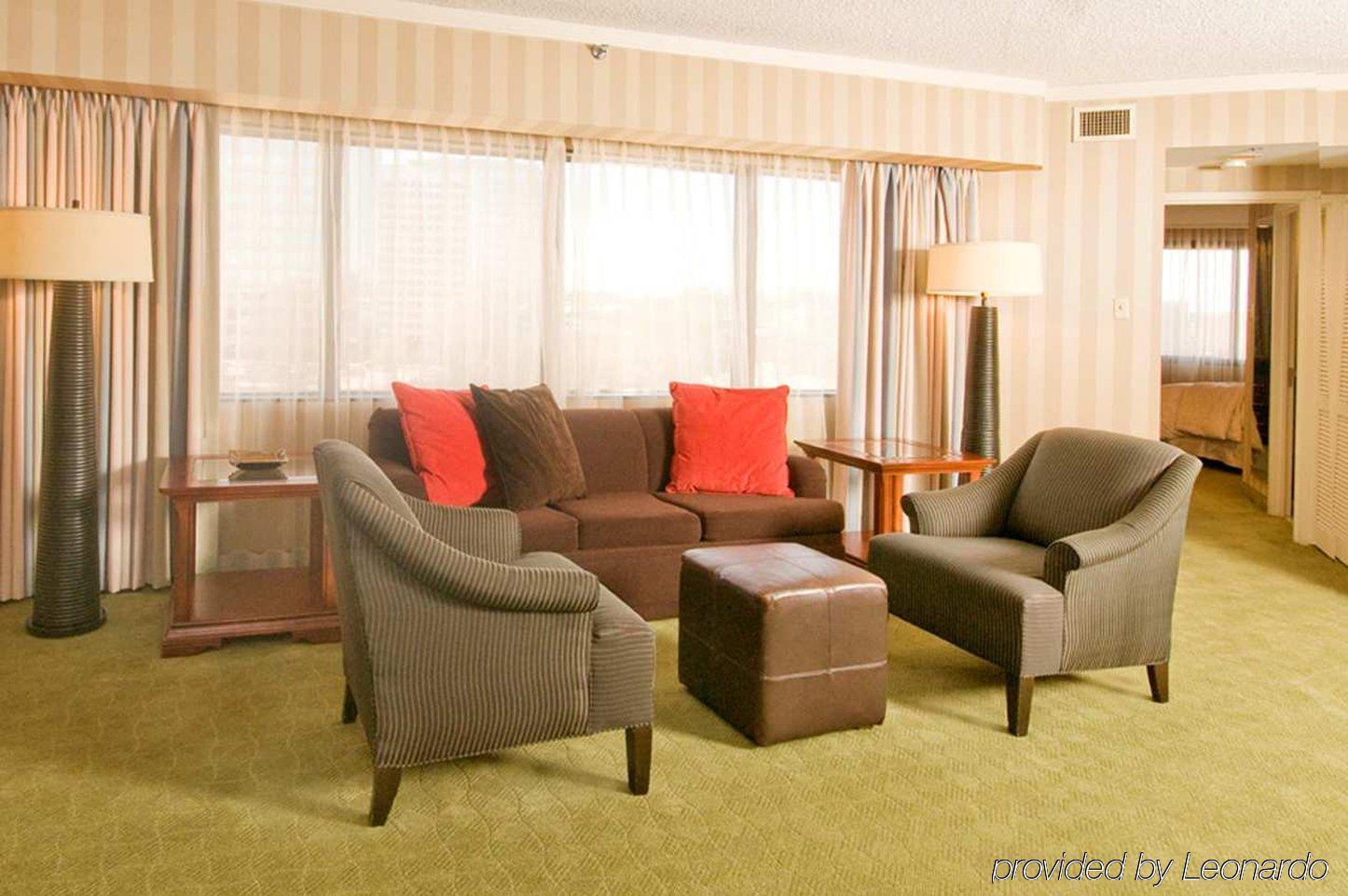 Embassy Suites By Hilton Atlanta Galleria Oda fotoğraf
