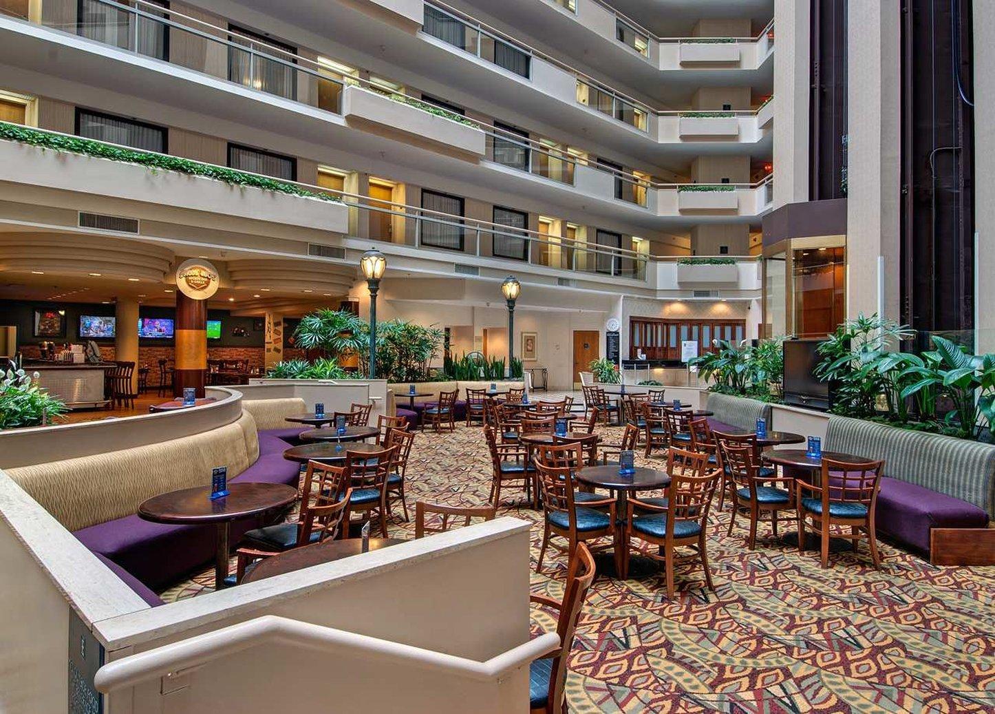 Embassy Suites By Hilton Atlanta Galleria Dış mekan fotoğraf